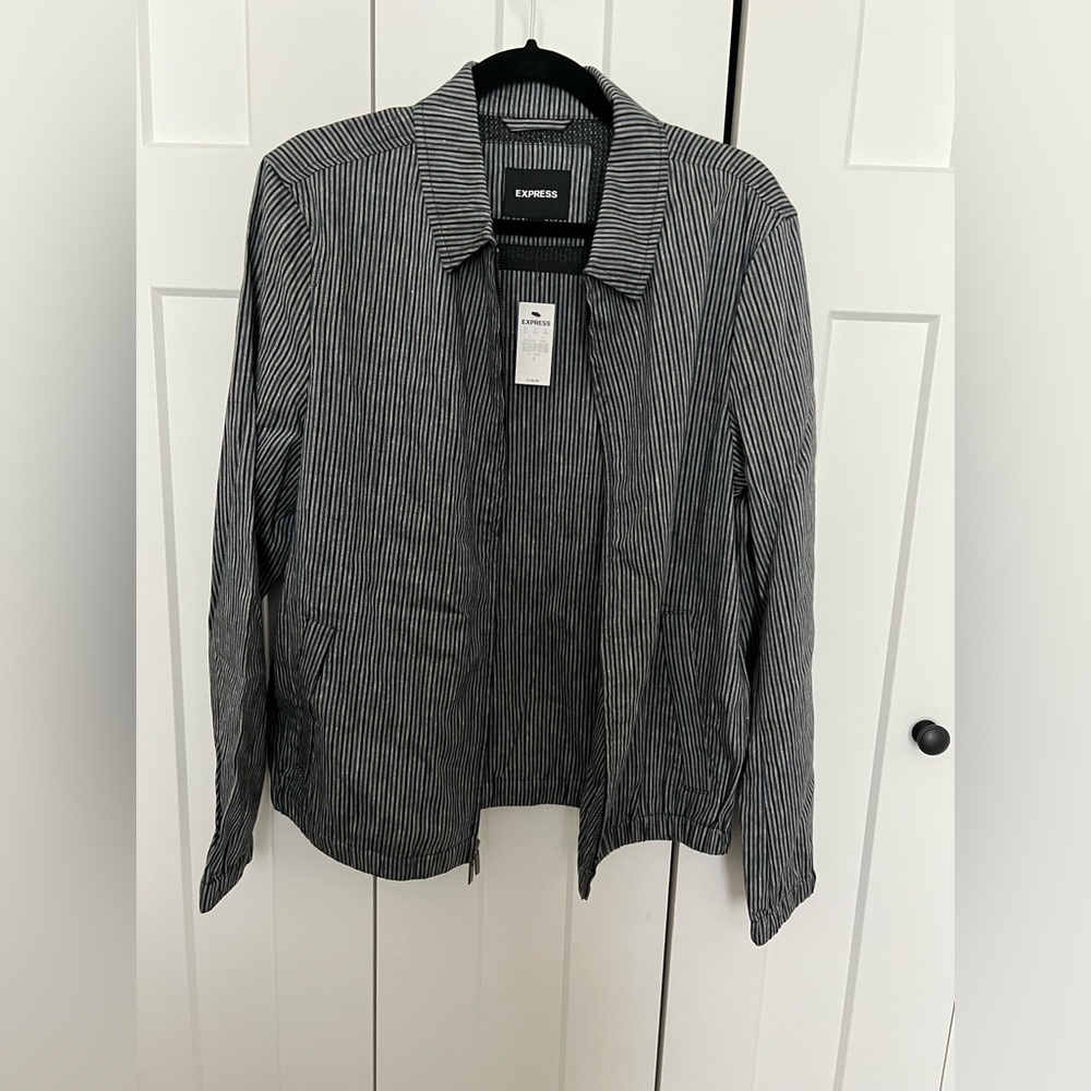 Express Men’s lightweight dressy jacket